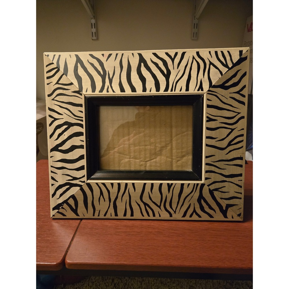 Zebra Print Picture Frame Black Cream‎ Safari Animal Pattern Tabletop 4x6 Photo